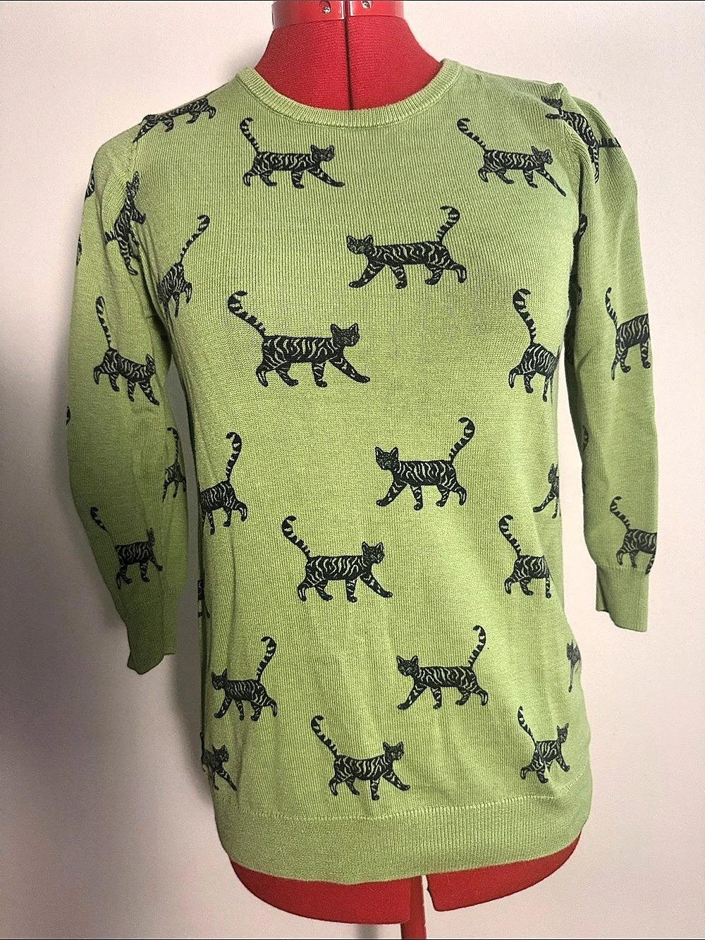 ModCloth Midnight Cat Print Crewneck Pullover Sweater in Green, 3/4 Sleeves